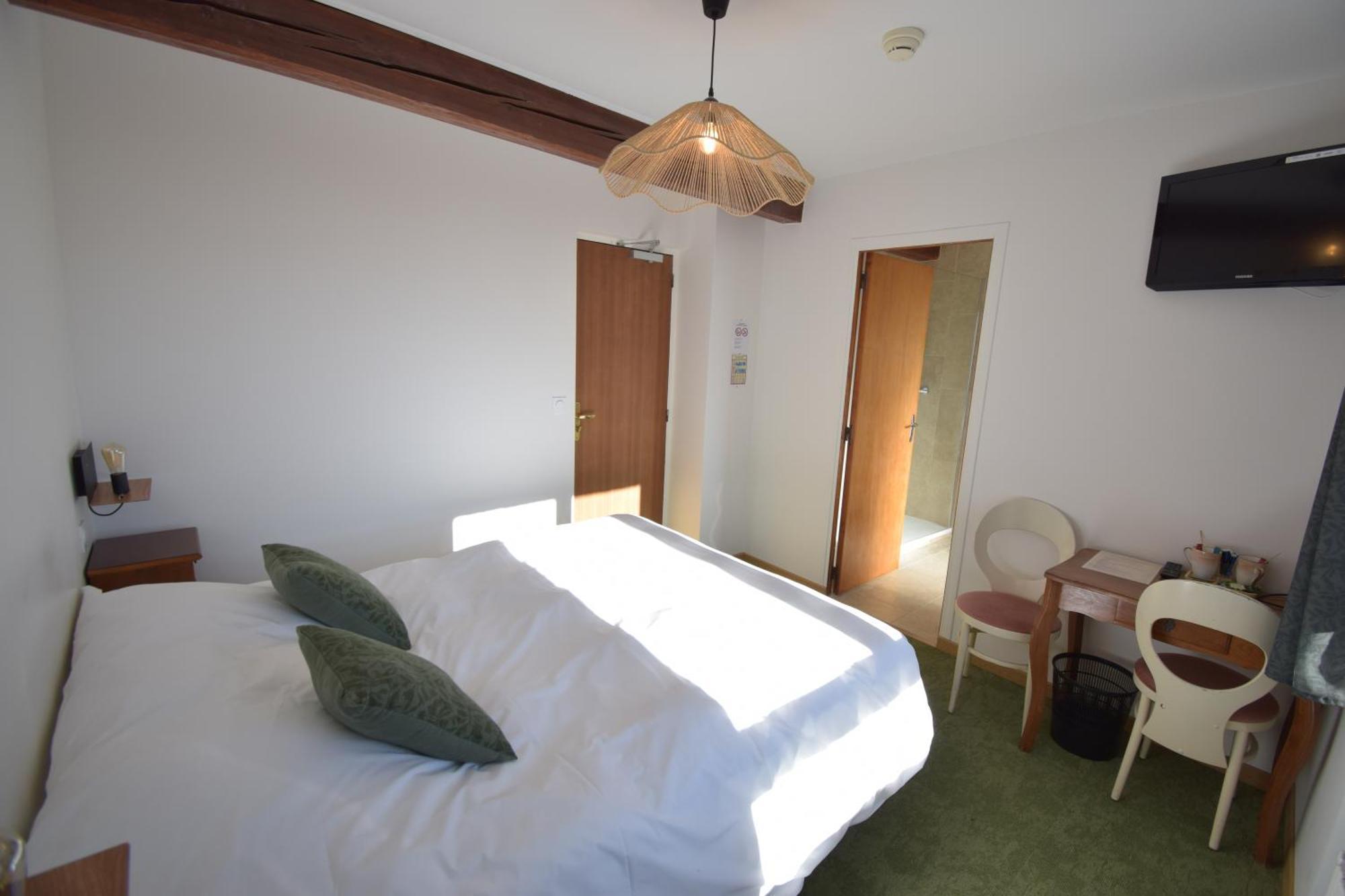 Hotel Les Chenets Saint-Julien-en-Champsaur Εξωτερικό φωτογραφία
