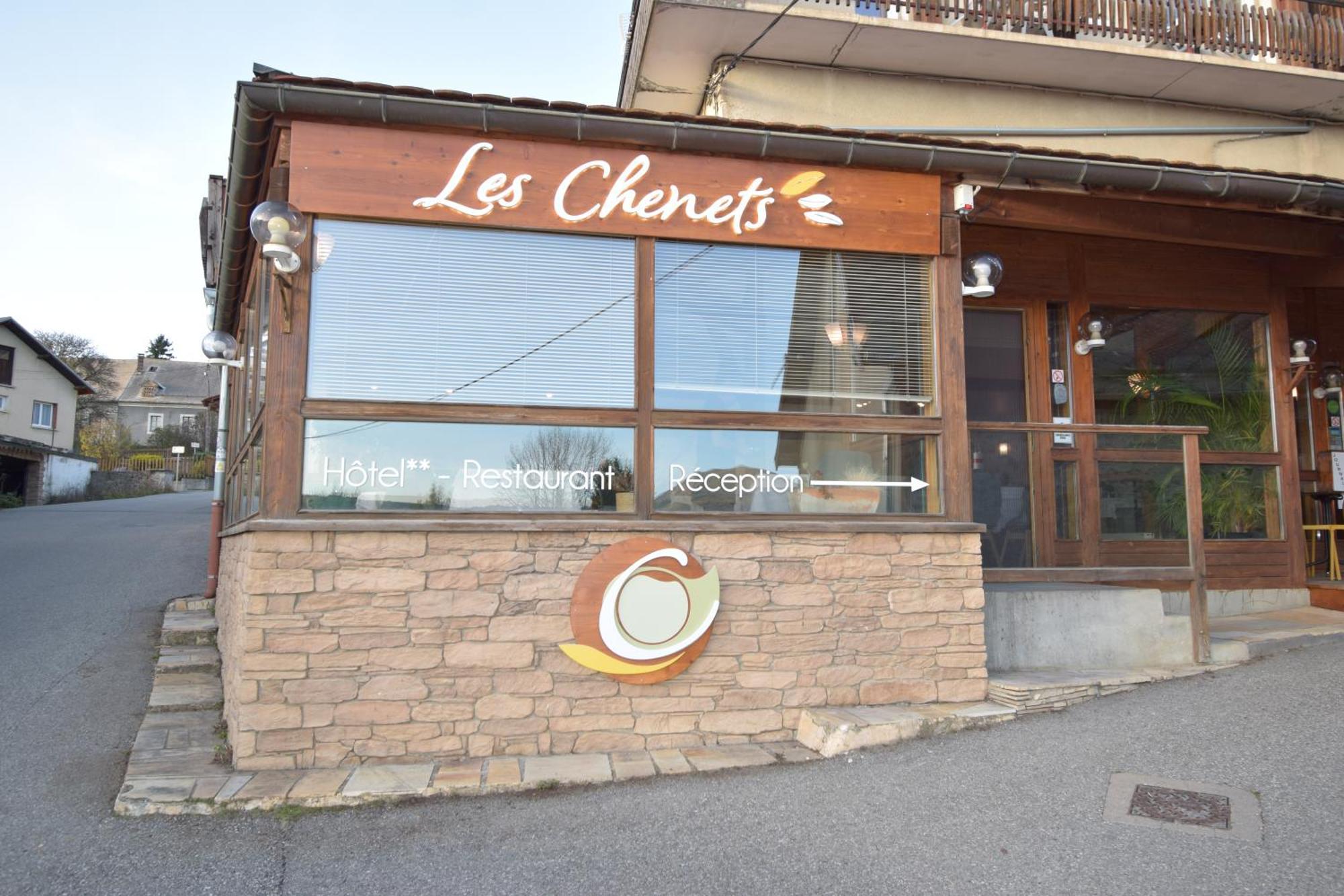 Hotel Les Chenets Saint-Julien-en-Champsaur Εξωτερικό φωτογραφία