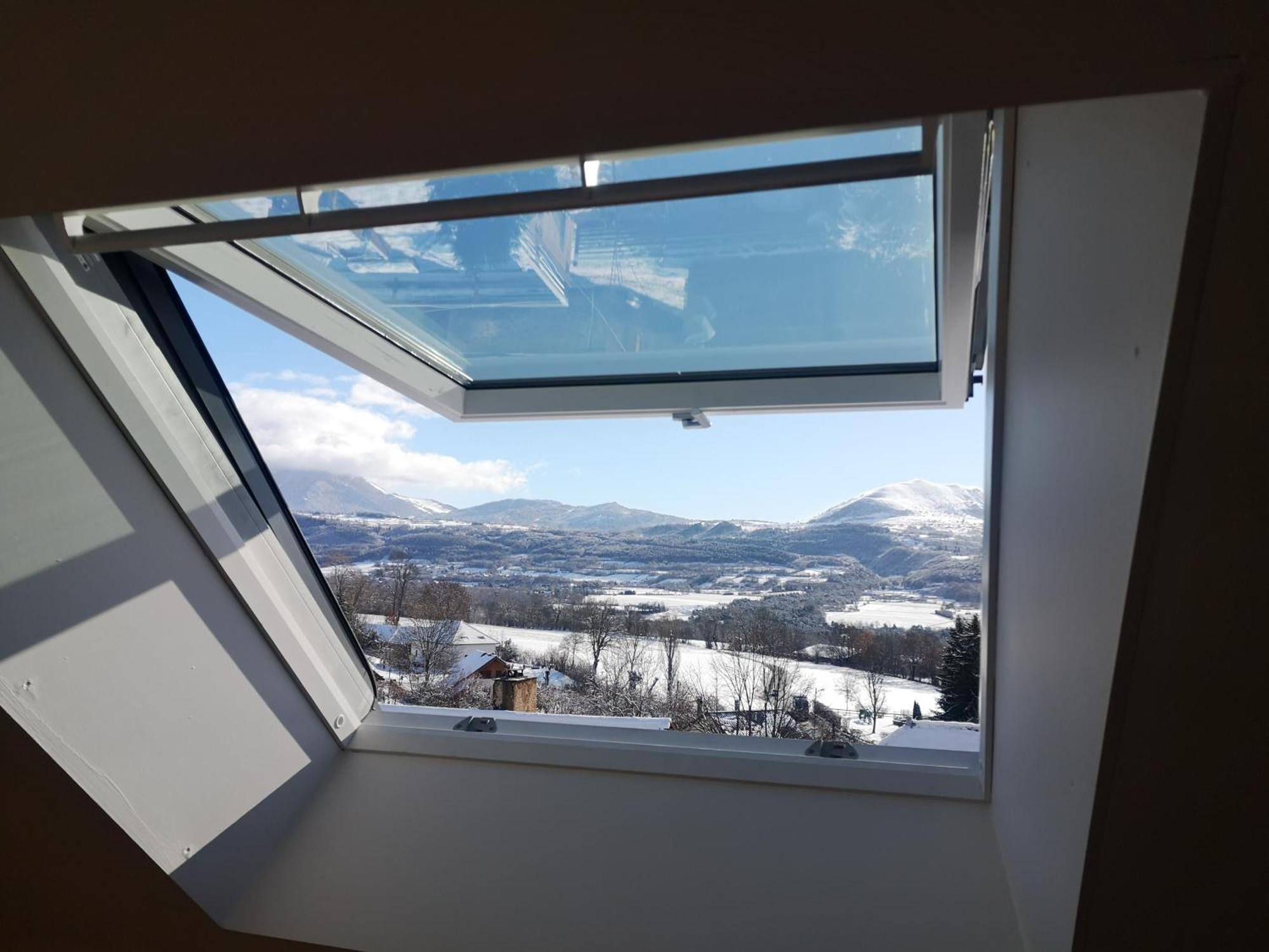 Hotel Les Chenets Saint-Julien-en-Champsaur Εξωτερικό φωτογραφία